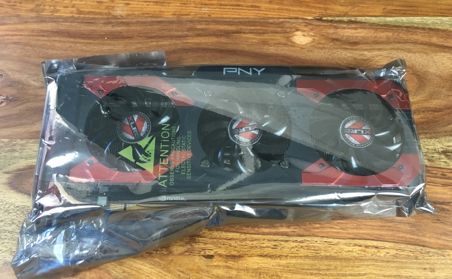 PNY GTX 1080 XLR8 OC Gaming (8)