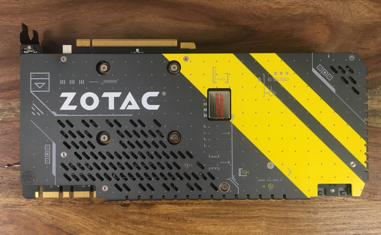 Zotac GTX 1080 AMP Edition (13)