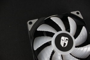 Deepcool Castle 360 RGB (80)