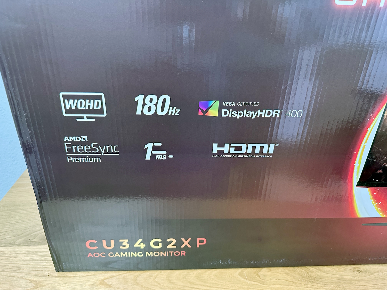 AOC Ultrawide Gaming Monitor Unboxing (4)