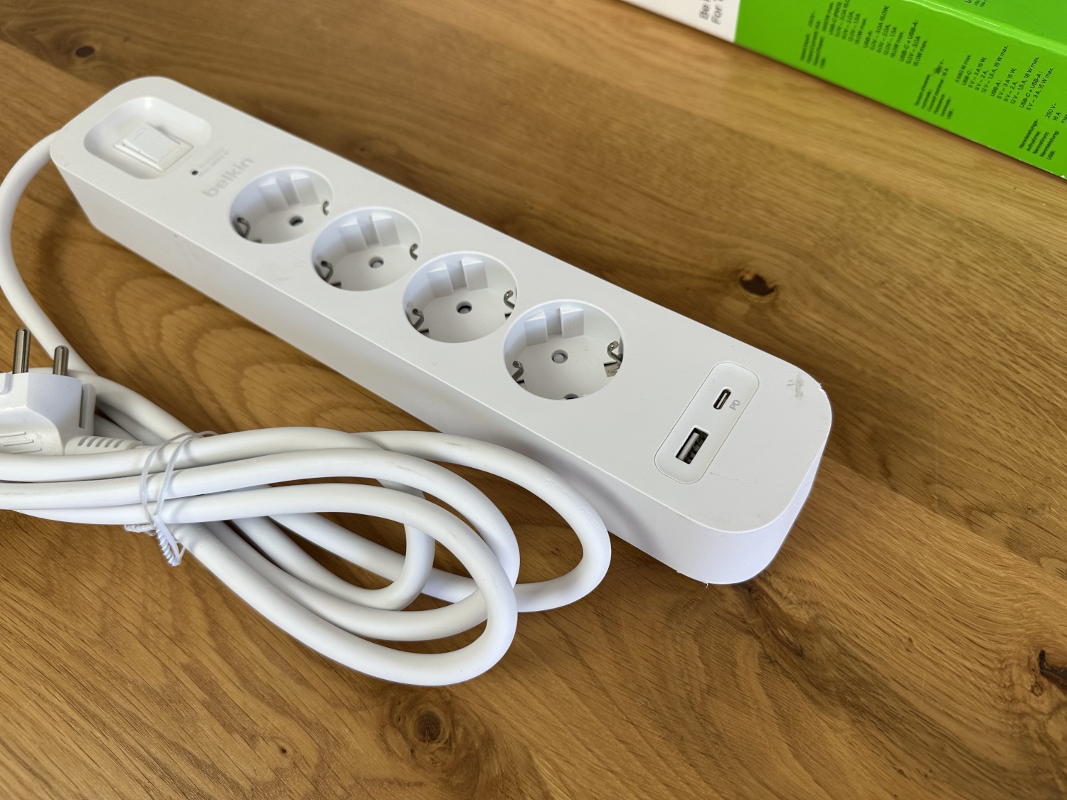 belkin Überspannungsschutz USB Charger (4)