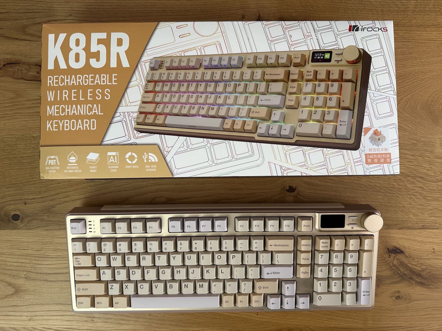 iRocks K85R Gold (2)