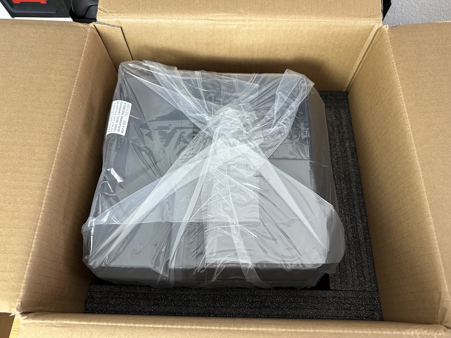 Sainsmart Genmitsu Cubiko unboxing (10)