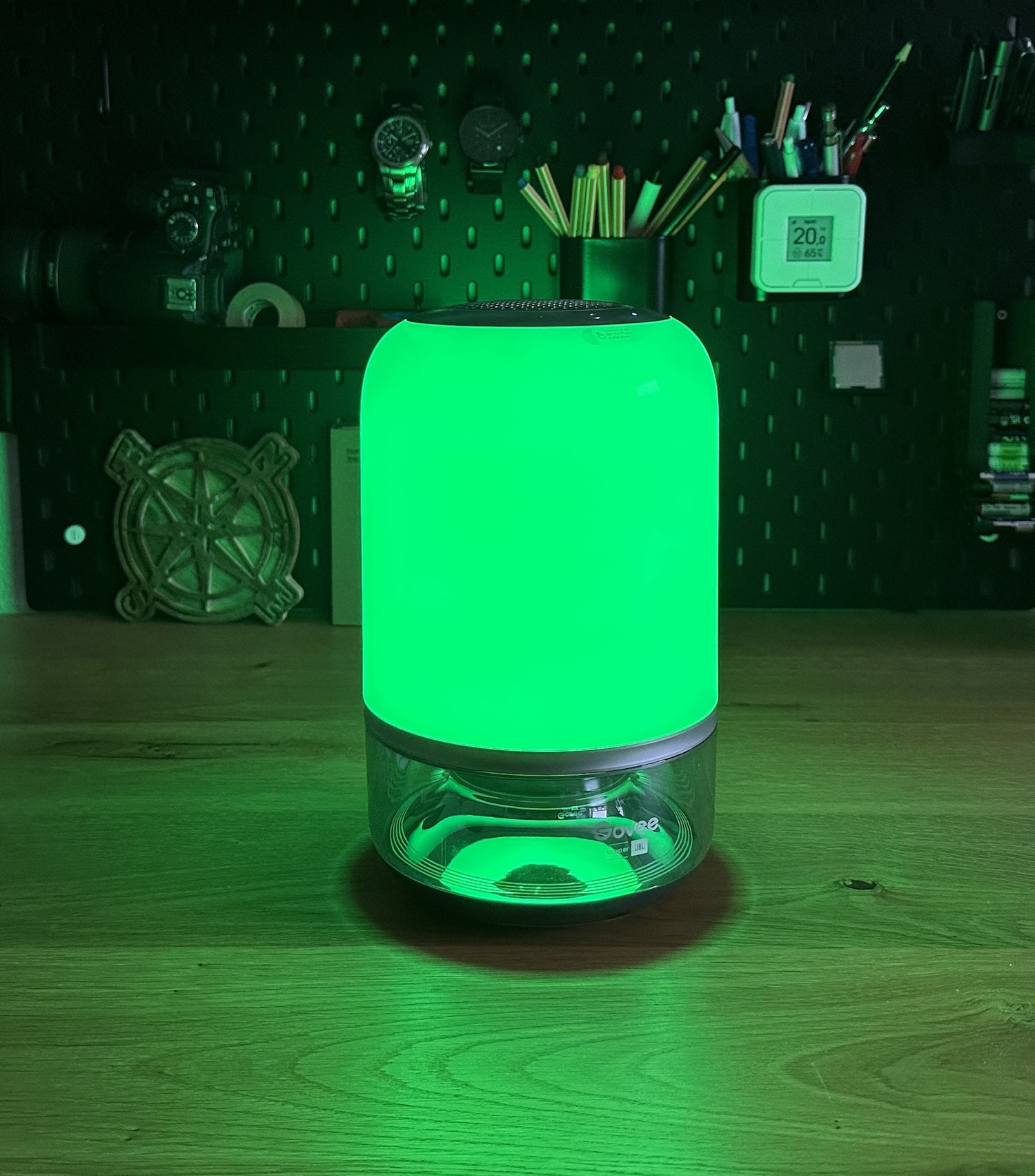 Govee Table Lamp 2 Pro x JBL LIght action (1)