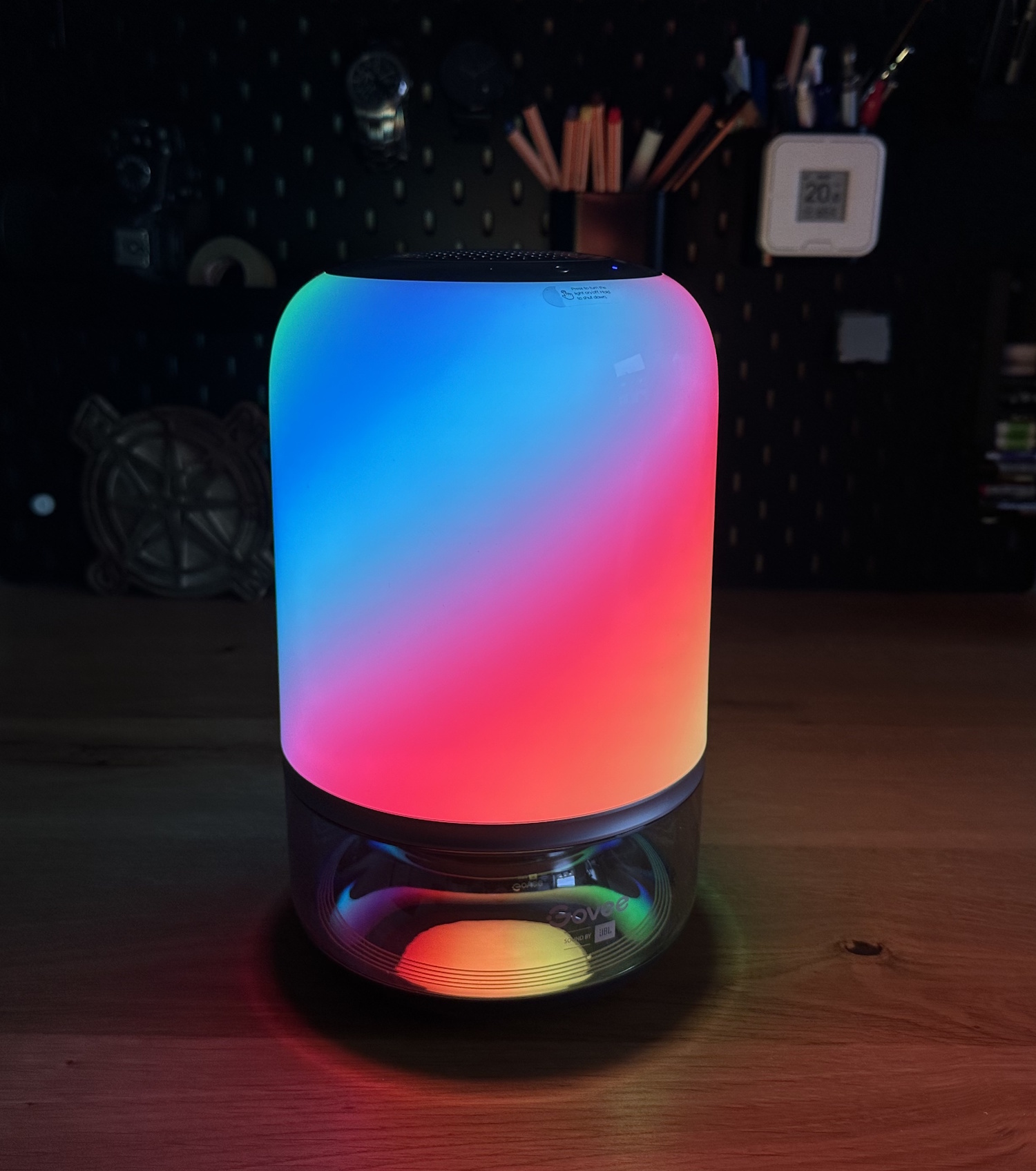 Govee Table Lamp 2 Pro x JBL LIght action (4)