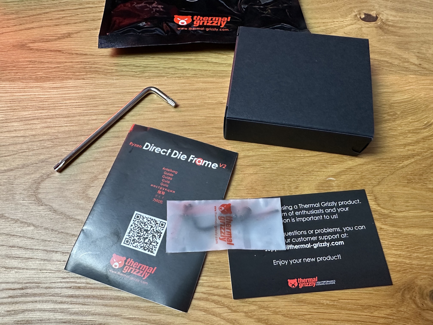 Thermal Grizzly Direct Die Frame V2 amd unboxing (4)