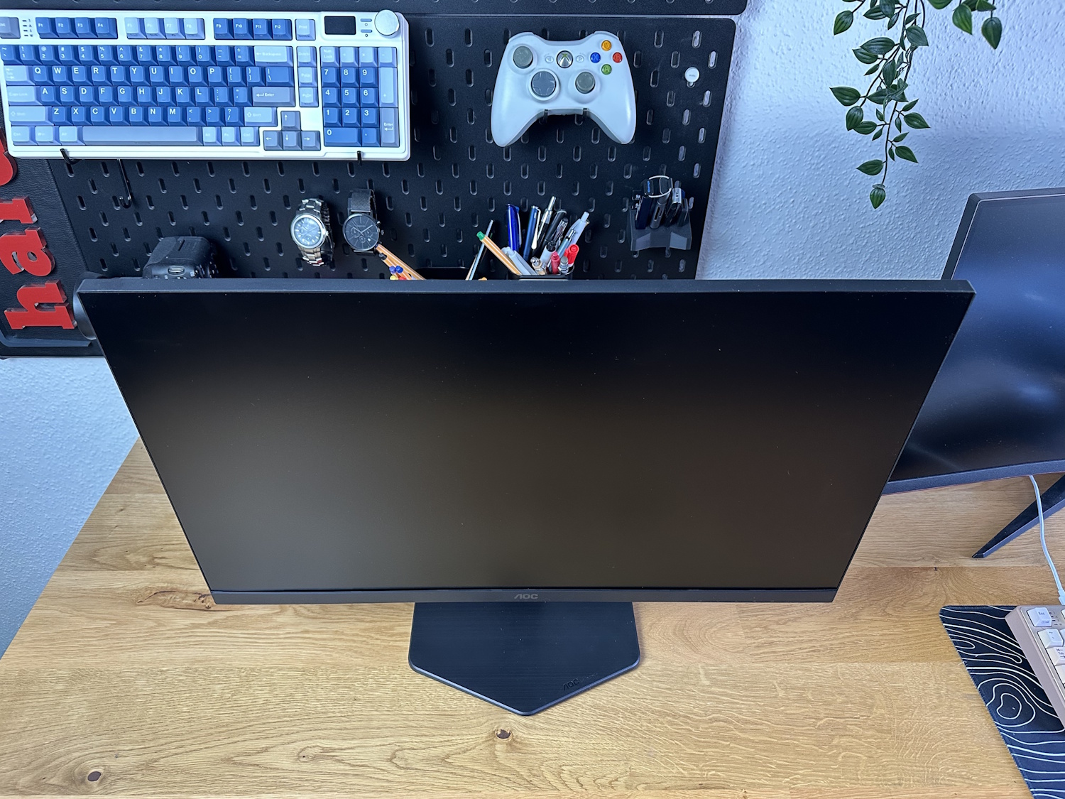 AOC Q27G4SRU ergonomie verstellung (7)