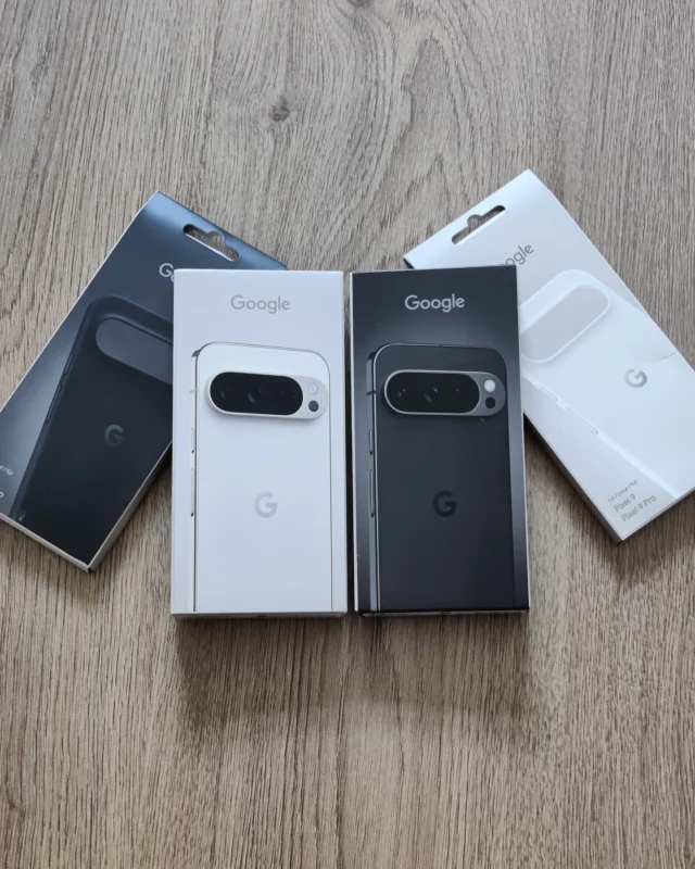 Doppeltes Vergnügen!

Das Google Pixel 9 Pro in Schwarz und Weiß - beide Farben sind einfach klassisch.

Welches Design gefällt dir besser?

#GooglePixel9Pro #PixelPerfection #Smartphone #Technik